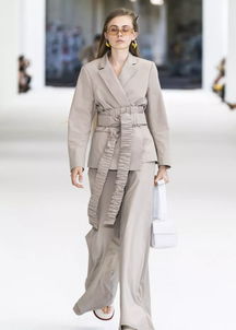 服装设计本布腰带,展现女性无限魅力